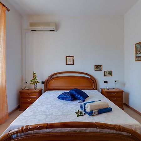 Casa Vacanze Maria Bosa Esterno foto