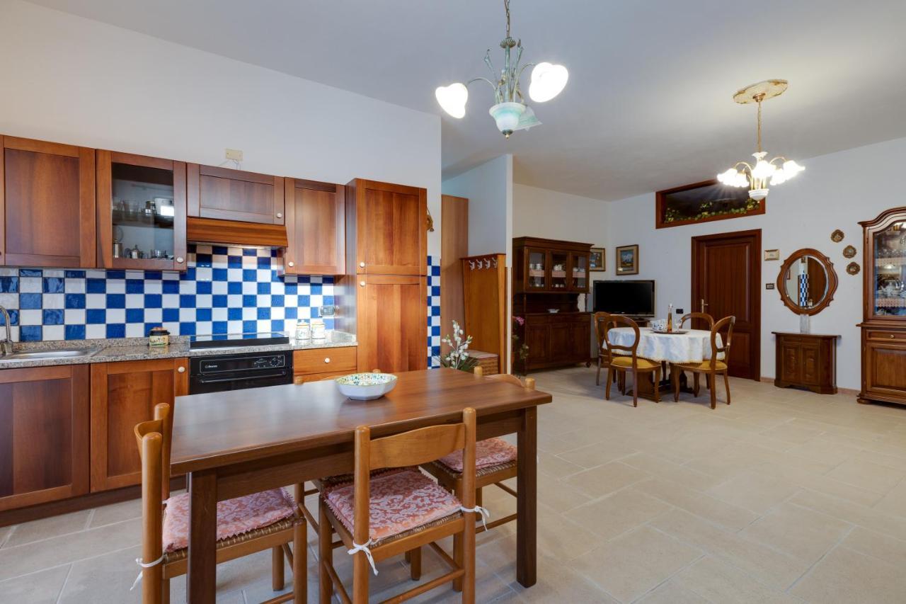 Casa Vacanze Maria Bosa Esterno foto