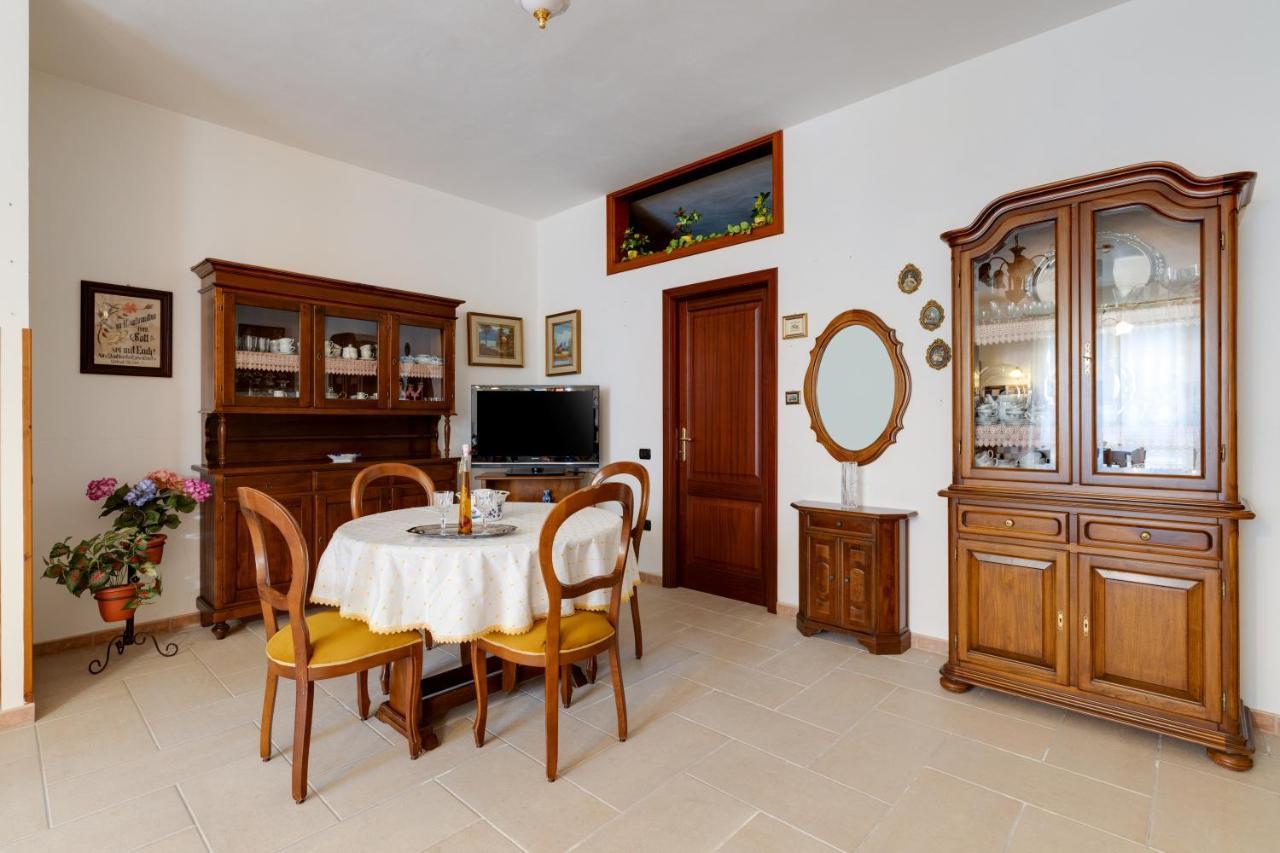 Casa Vacanze Maria Bosa Esterno foto